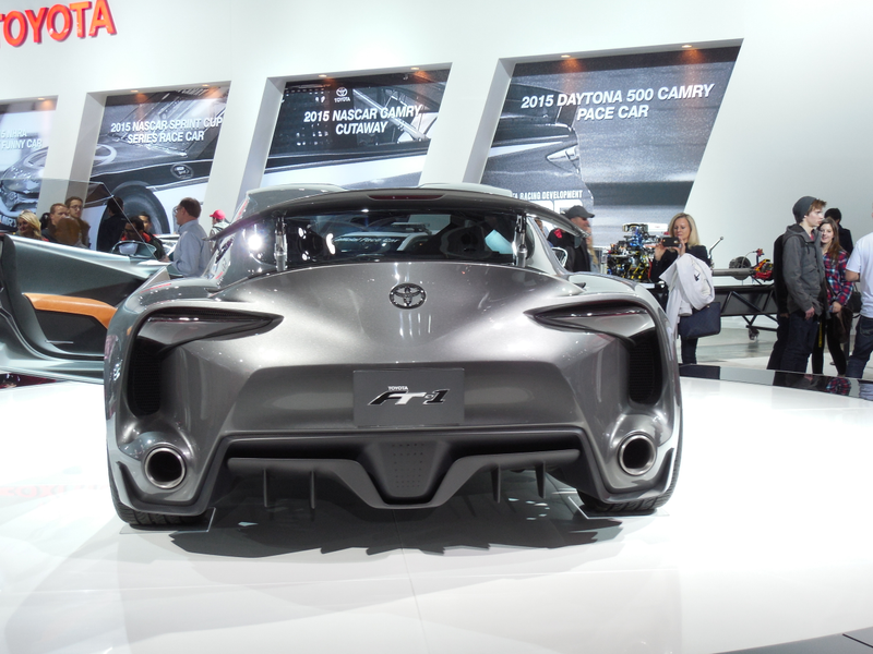 Illustration for article titled Some pictures from the NAIAS (auto show in Detroit)